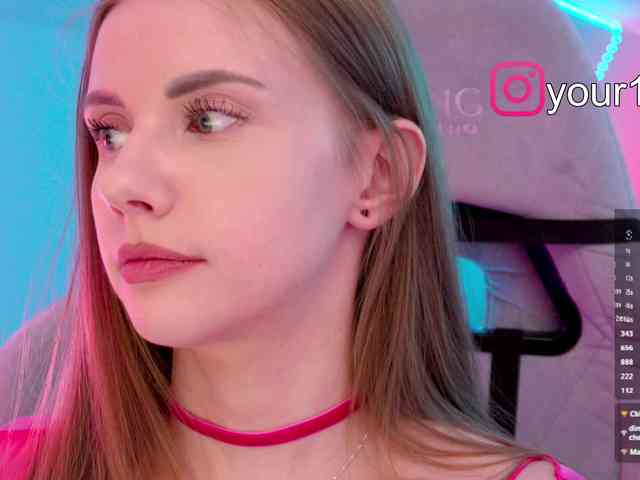 VikkiExtraCheese webcam