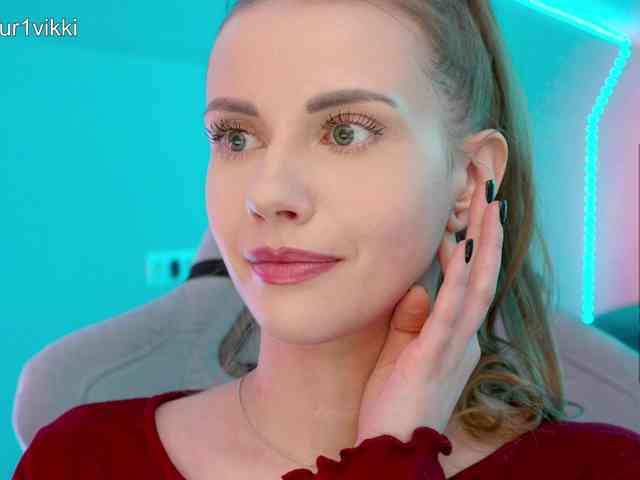 VikkiExtraCheese webcam