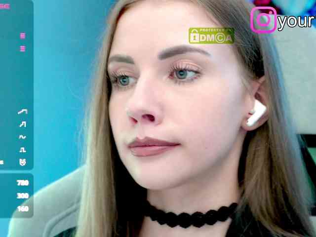 VikkiExtraCheese webcam