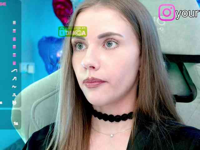 VikkiExtraCheese webcam