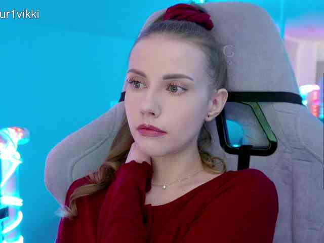 VikkiExtraCheese webcam
