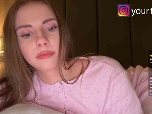 VikkiExtraCheese webcam