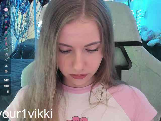 VikkiExtraCheese webcam