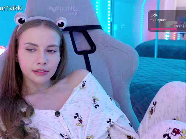 VikkiExtraCheese webcam