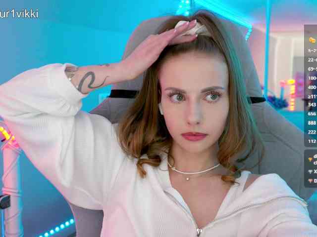 VikkiExtraCheese webcam