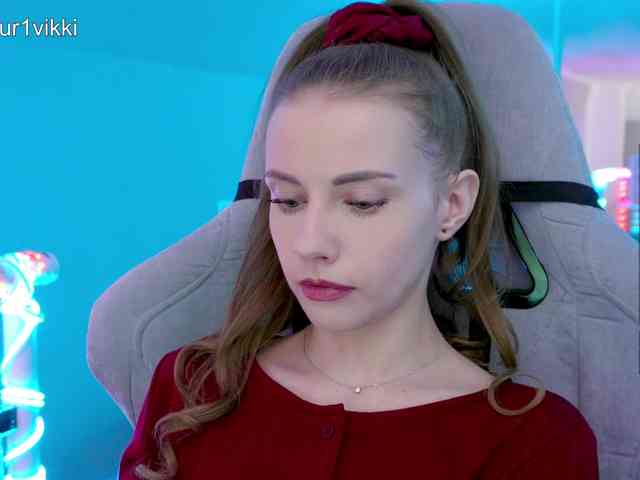 VikkiExtraCheese webcam