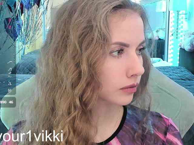 VikkiExtraCheese webcam