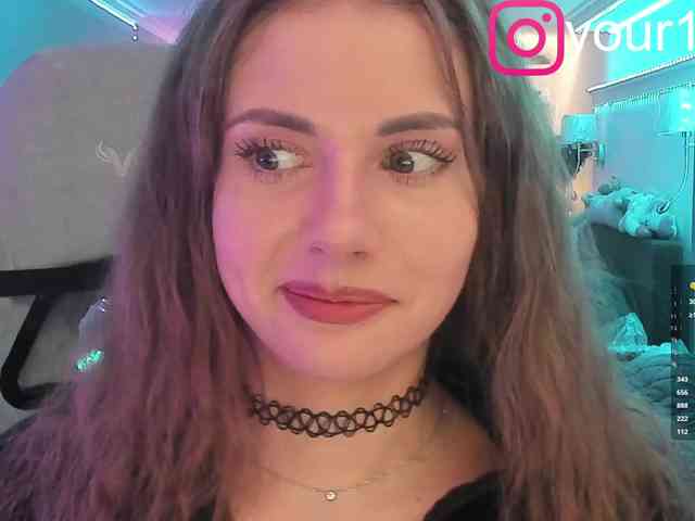 VikkiExtraCheese webcam