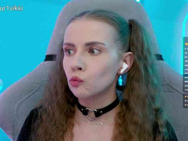 VikkiExtraCheese webcam