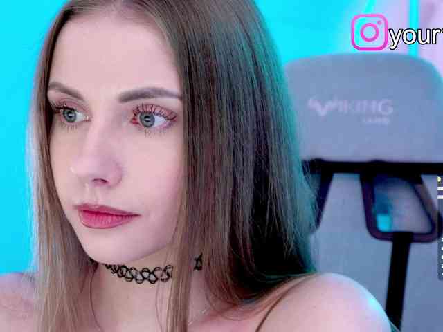 VikkiExtraCheese