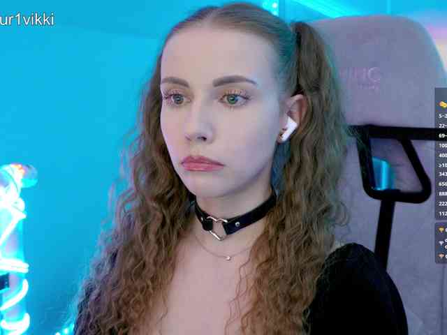 VikkiExtraCheese webcam