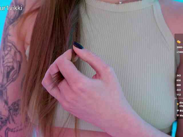 VikkiExtraCheese webcam