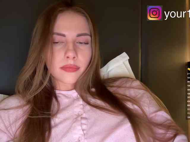 VikkiExtraCheese webcam