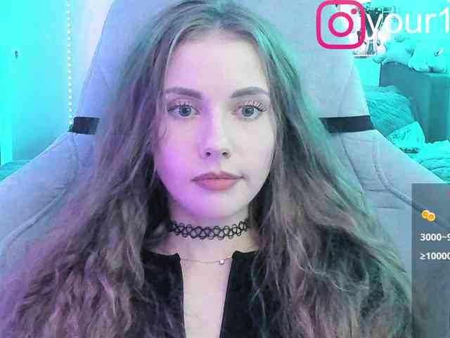 VikkiExtraCheese webcam