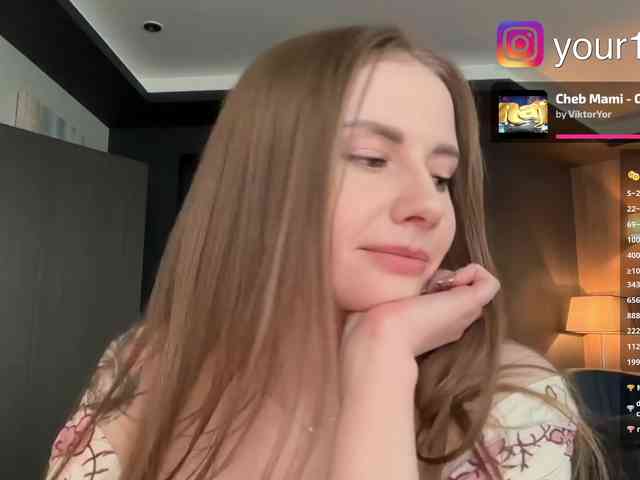 VikkiExtraCheese webcam