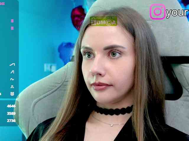 VikkiExtraCheese webcam
