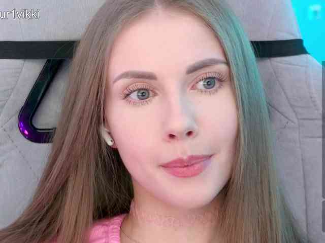 VikkiExtraCheese webcam