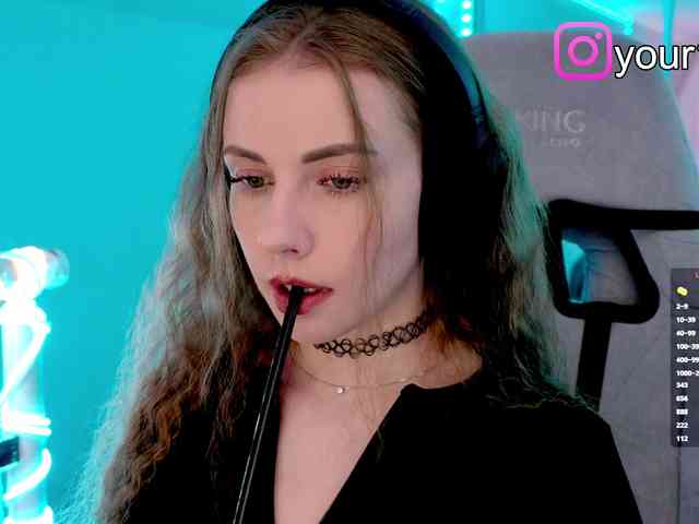 VikkiExtraCheese webcam