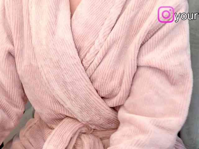 VikkiExtraCheese webcam