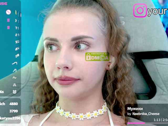 VikkiExtraCheese webcam