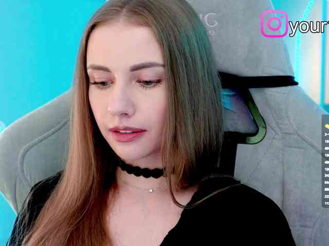 -VikkiL0vesCheese-