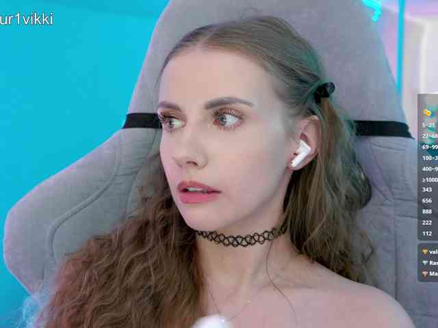 VikkiExtraCheese webcam