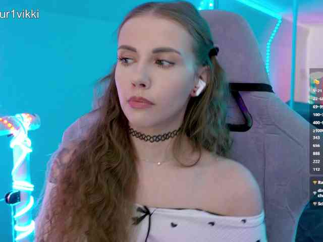 VikkiExtraCheese webcam