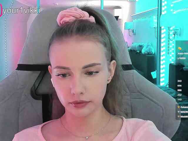 VikkiExtraCheese webcam