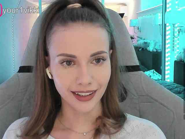 VikkiExtraCheese webcam