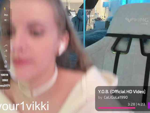 VikkiExtraCheese webcam