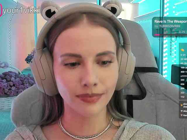 VikkiExtraCheese webcam