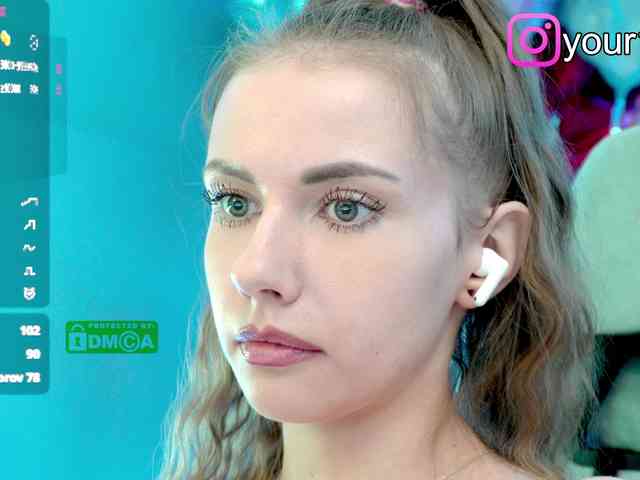 amateur sex webcam -VikkiL0vesCheese-
