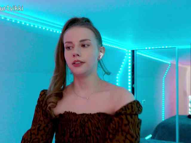 VikkiExtraCheese webcam