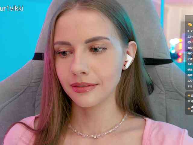 VikkiExtraCheese webcam