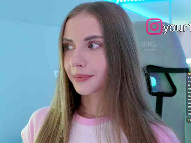 VikkiExtraCheese webcam