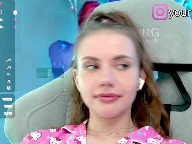 VikkiExtraCheese webcam
