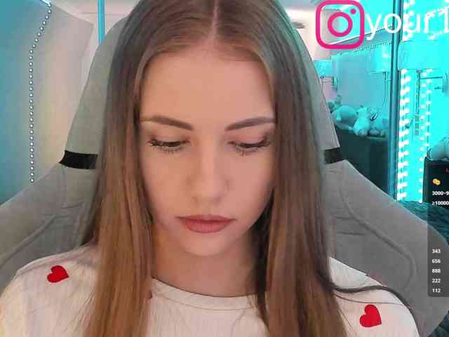 VikkiExtraCheese webcam