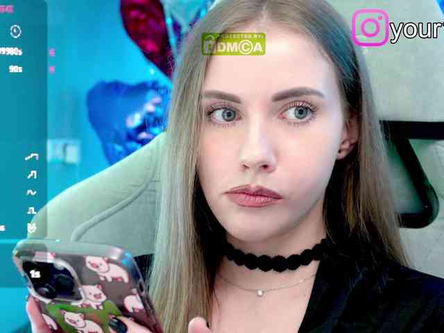 VikkiExtraCheese webcam