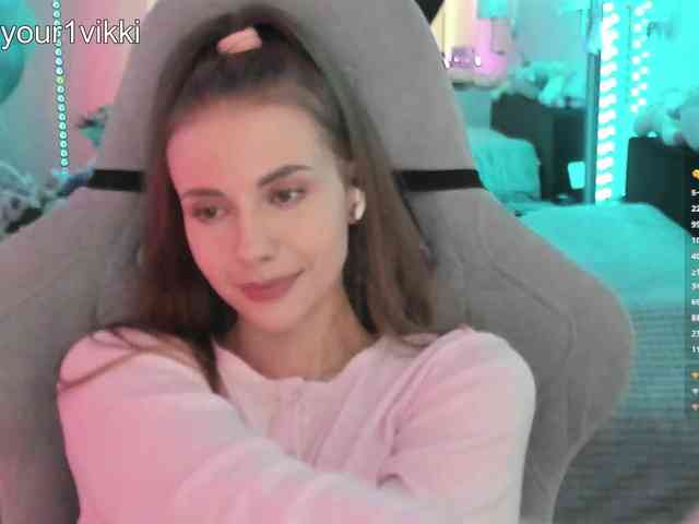 VikkiExtraCheese webcam