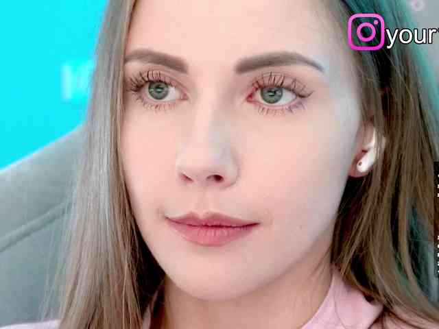 VikkiExtraCheese webcam