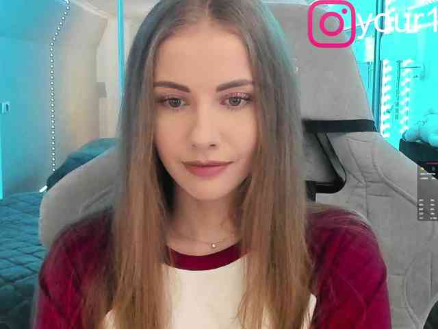 VikkiExtraCheese webcam