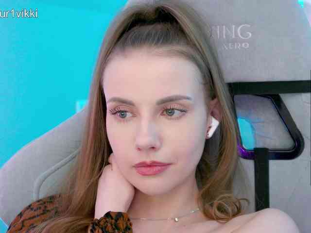 VikkiExtraCheese webcam