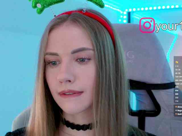 VikkiExtraCheese webcam