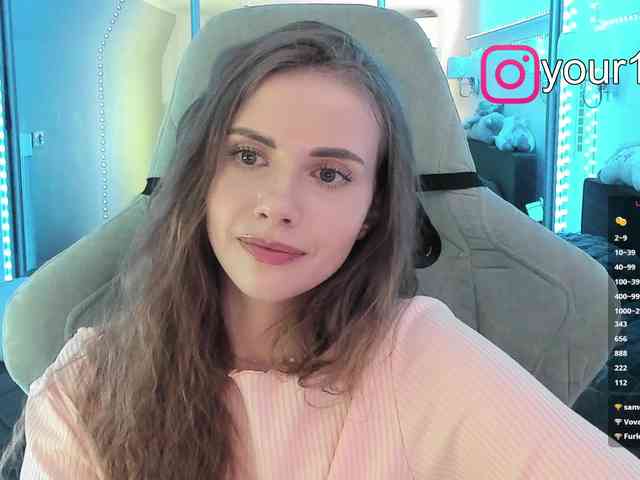 VikkiExtraCheese webcam