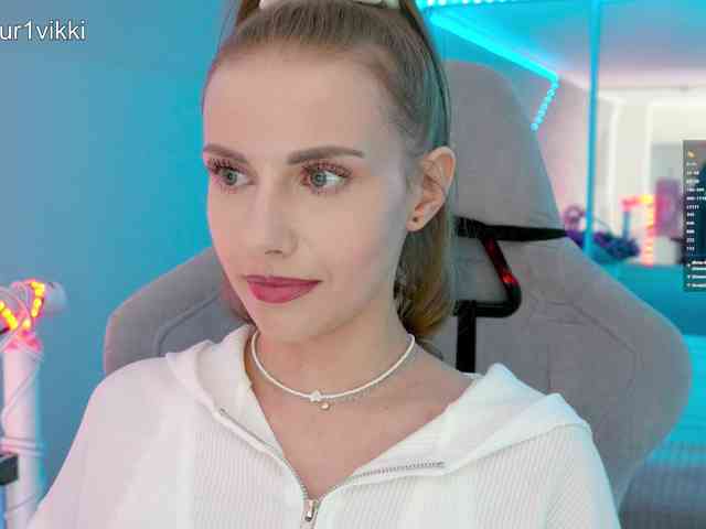 VikkiExtraCheese webcam