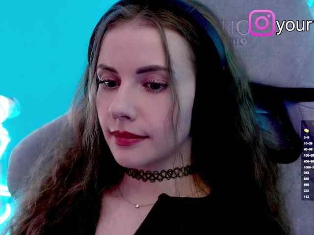 VikkiExtraCheese webcam