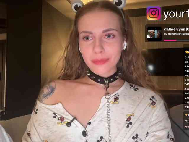 VikkiExtraCheese webcam