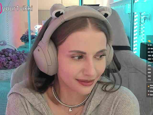 VikkiExtraCheese webcam