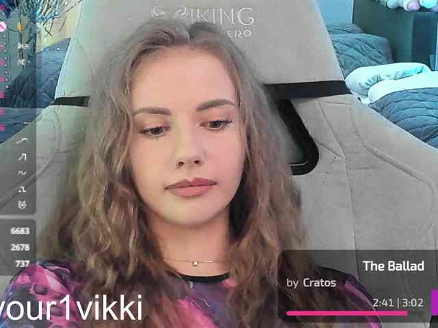VikkiExtraCheese webcam
