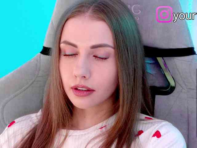 VikkiExtraCheese webcam